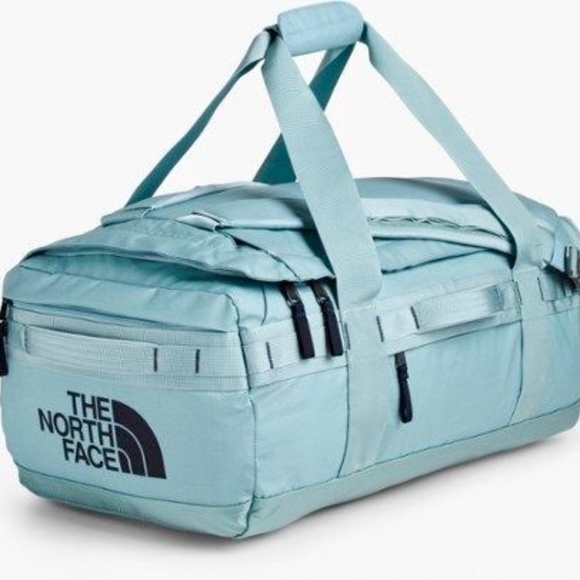The North Face Base Camp Voyager Duffel 42L Tourmaline Blue/Aviator Navy - Picture 3 of 6